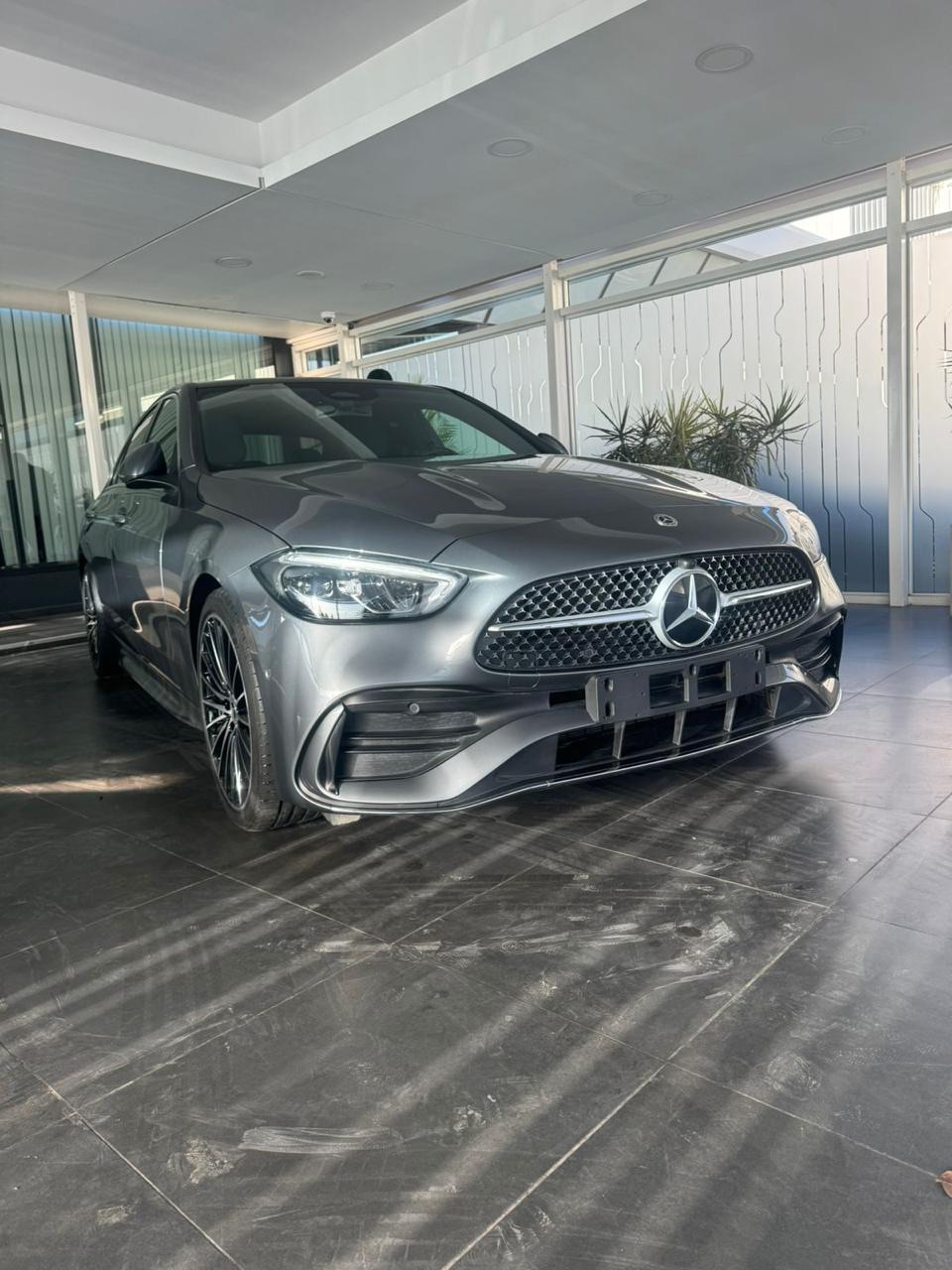 Mercedes-Benz c220