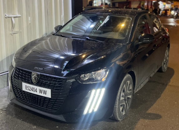 Peugeot 208
