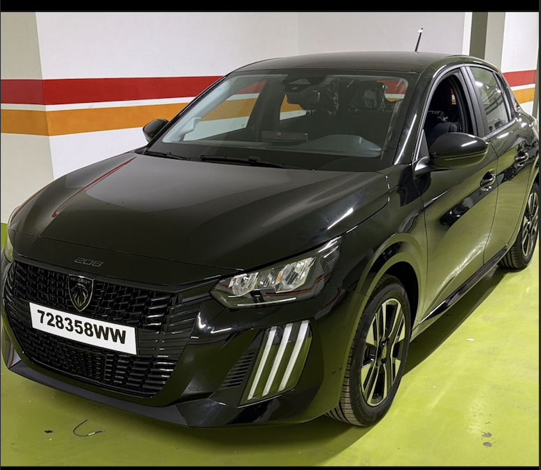 Peugeot 208